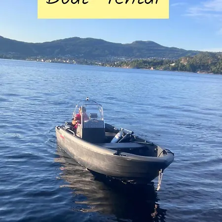 Charming House Located By The Fjord With The Pultpitrock Within Short Distance Tatil Evi