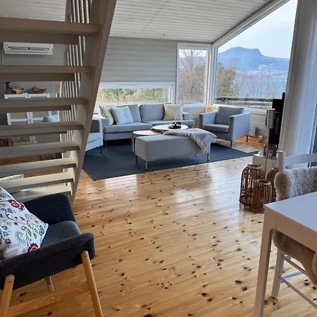Charming House Located By The Fjord With The Pultpitrock Within Short Distance Holiday home Jorpeland