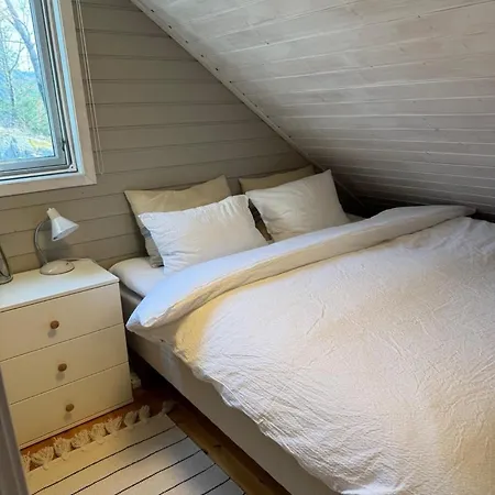 Holiday home Charming House Located By The Fjord With The Pultpitrock Within Short Distance *
