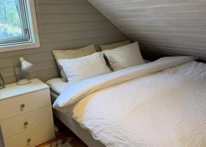 Semesterbostad Charming House Located By The Fjord With The Pultpitrock Within Short Distance *